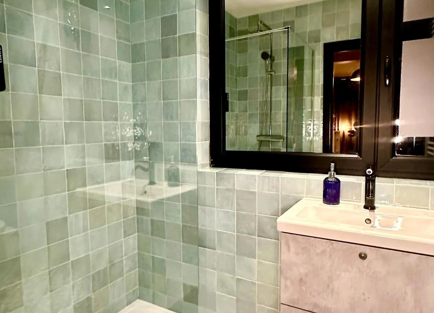 Luxury Suites Diamond By Rikas Hotels Antwerp 0*,  Belgium