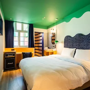 Hotel P6, Anvers